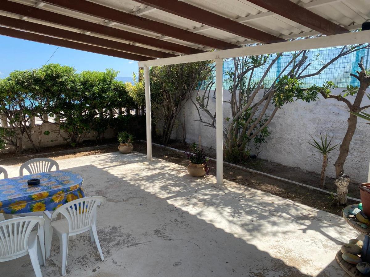Alexia'S Beach House Kato Assos Екстер'єр фото