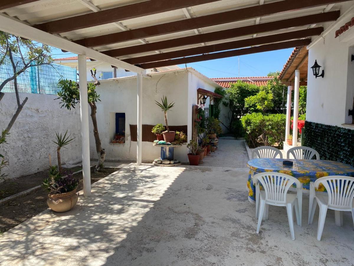 Alexia'S Beach House Kato Assos Екстер'єр фото