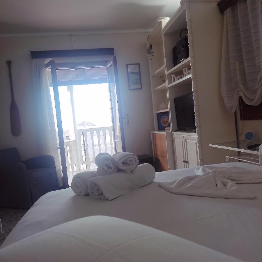 Alexia'S Beach House Kato Assos Екстер'єр фото